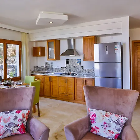 Cinarlar Apartahotel Kaş