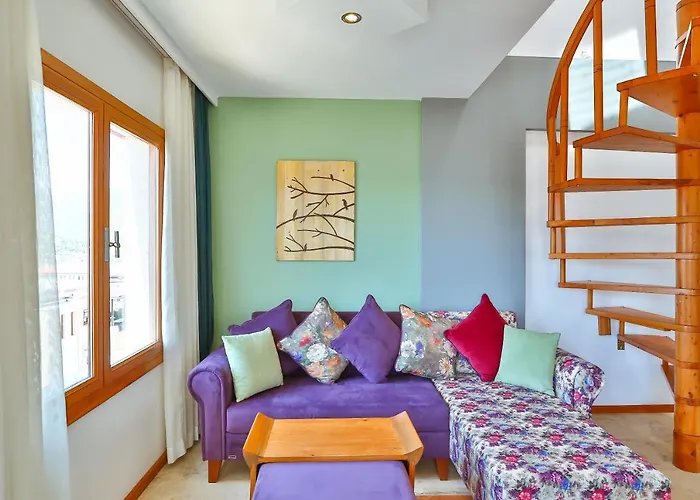 Ξενοδοχείο με διαμερίσματα Cinarlar 4*