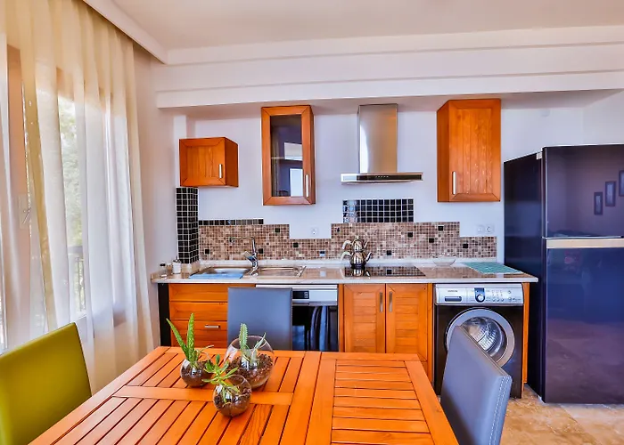 Cinarlar Apart Hotel Kas Kas